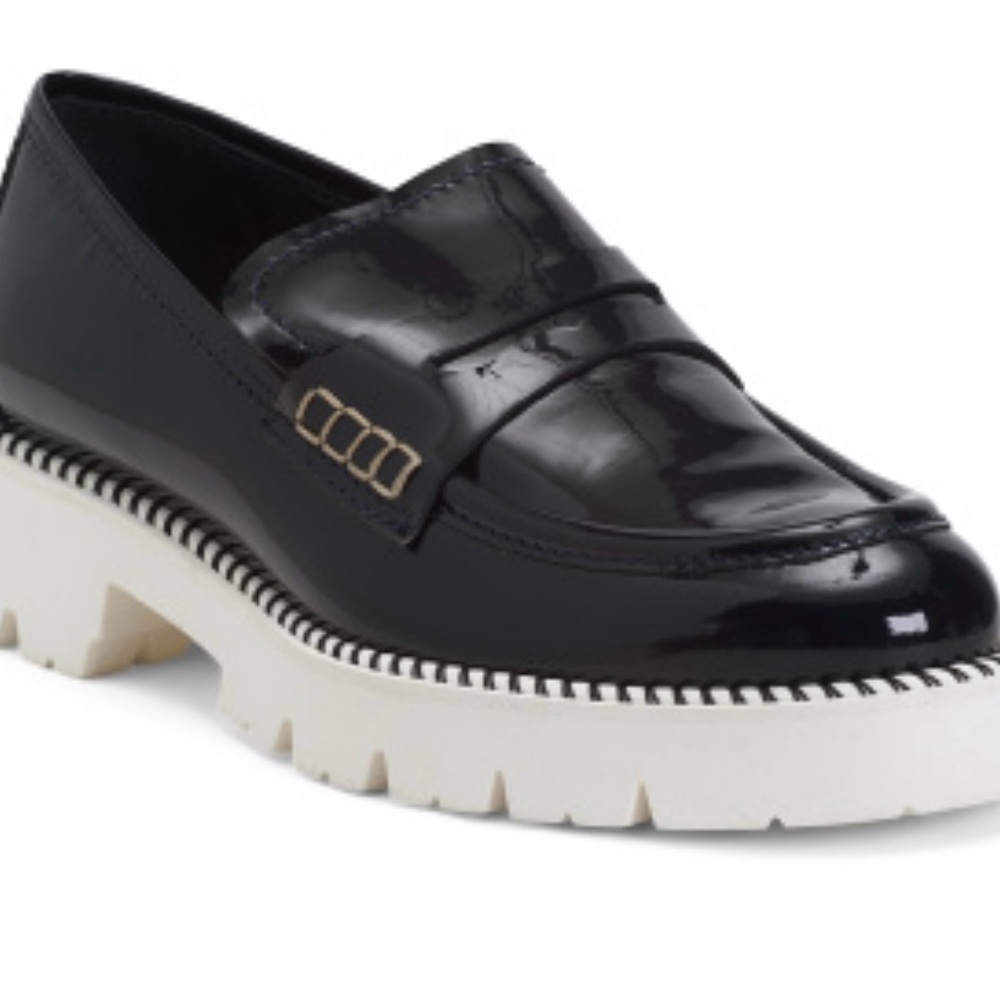 La CANADIENNE navy Patent Leather Loafers with White Soles